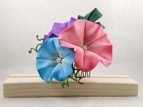 Handpainted Morning Glory Tsumami Zaiku Kanazashi Facsinator002