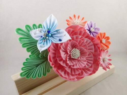 Peony Aster Bouquet & Butterfly Tsumami Zaiku Headpiece 002