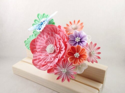 Peony Aster Bouquet & Butterfly Tsumami Zaiku Headpiece 003