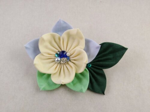 Yellow and Blue Primrose Brooch 001 Yellow and Blue Primrose Brooch