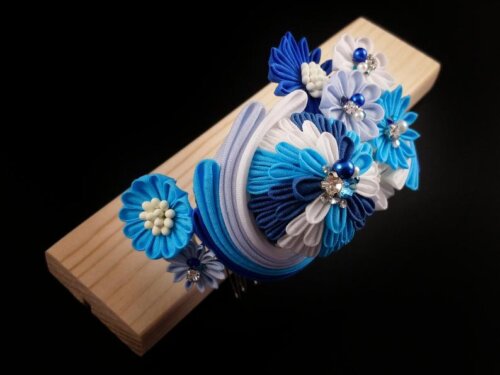 Ocean Wave Kusudama and Flower Bouquet Headpiece003