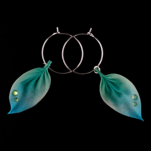 SQ001teal-blue-leaf Dewy Leaf Hoop Earrings